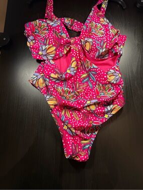 Women’s Floral One-Piece Swimsuit in Hot Pink